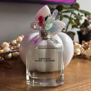 Marc Jacobs Perfect